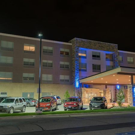 Holiday Inn Express & Suites - Louisville N - Jeffersonville By Ihg Exterior photo